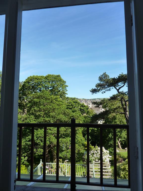 The Woodlands Ilfracombe Quarto foto